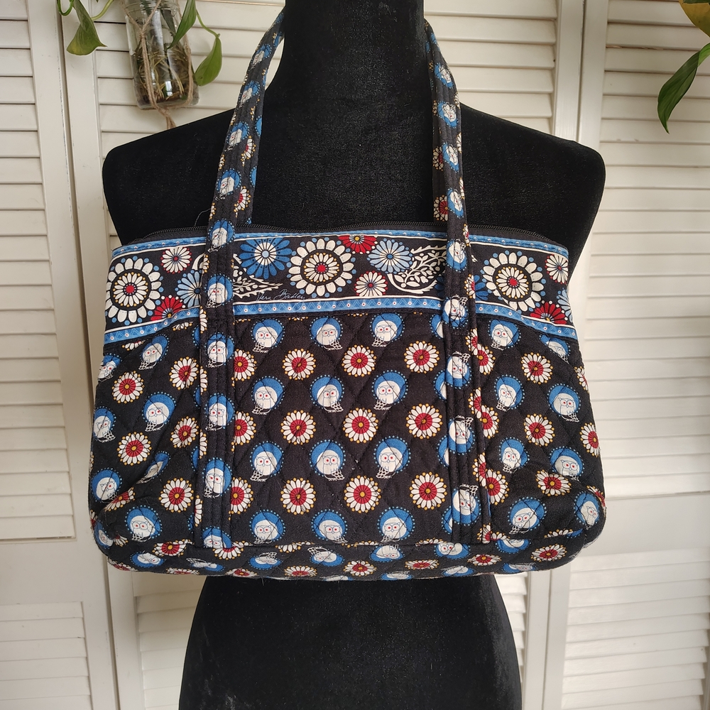 Vera Bradley Quilted Shoulder Bag – Black Blue Owl Floral Print – Like New OS
